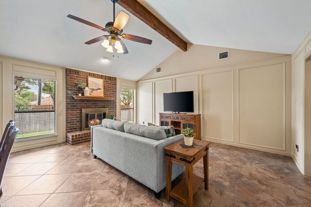7420 Meadowview Terrace, North Richland Hills, TX 76182