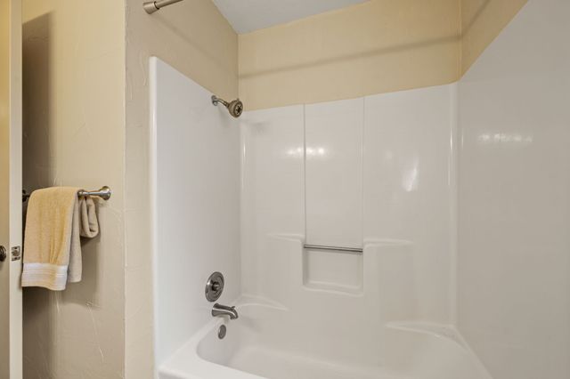 7420 Meadowview Terrace, North Richland Hills, TX 76182