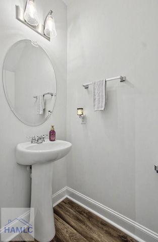 912 Meloney Drive, Hinesville, GA 31313