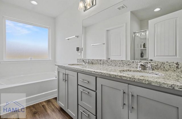 912 Meloney Drive, Hinesville, GA 31313