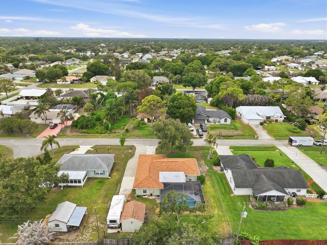 670 Nobles Street, Sebastian, FL 32958