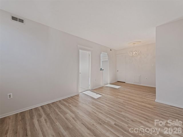 622 S Haywood Street 107, Waynesville, NC 28786