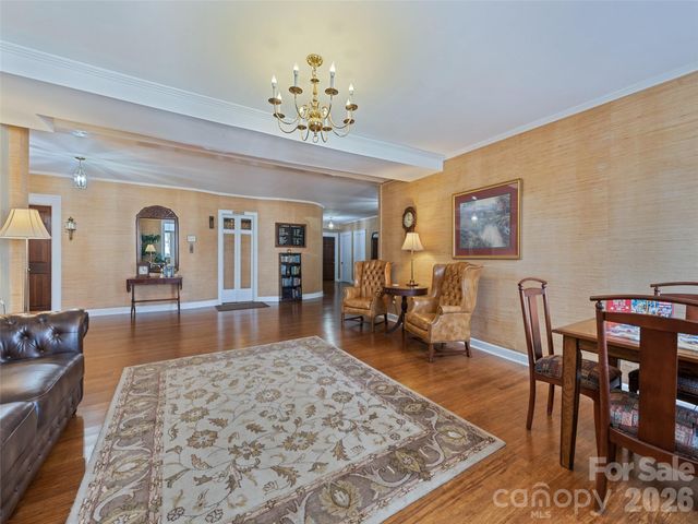 622 S Haywood Street 107, Waynesville, NC 28786