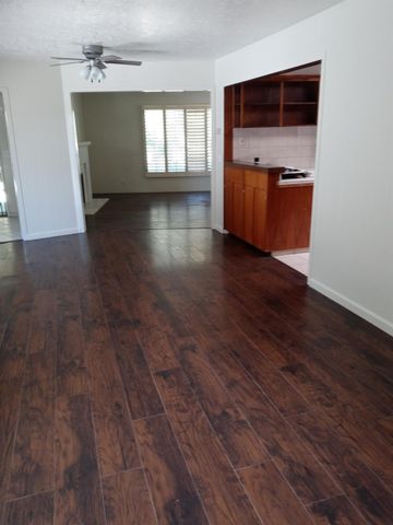 1448 E Gettysburg Avenue, Fresno, CA 93704