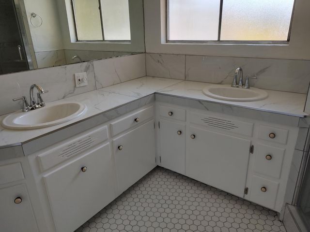 1448 E Gettysburg Avenue, Fresno, CA 93704