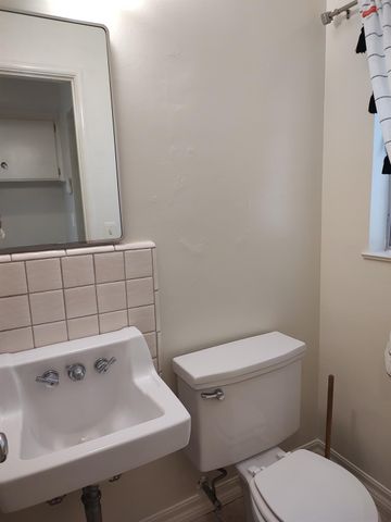 1448 E Gettysburg Avenue, Fresno, CA 93704