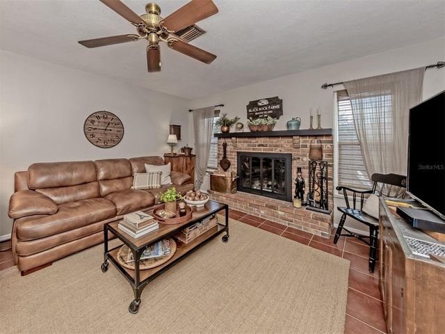 1345 OLYMPIA ROAD, Venice, FL 34293