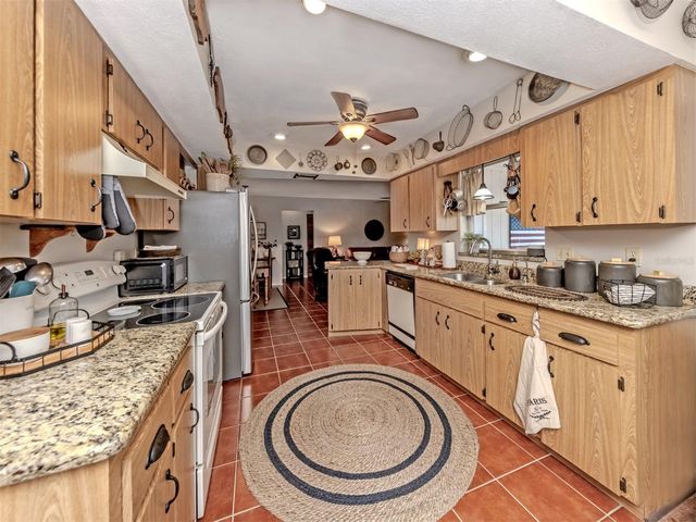 1345 OLYMPIA ROAD, Venice, FL 34293