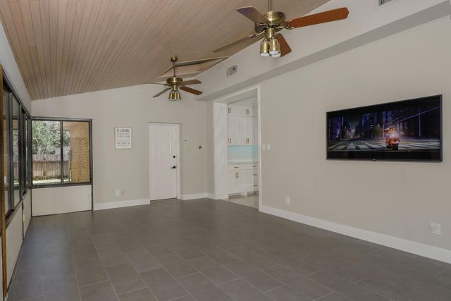 24 Hornsilver, The Woodlands, TX 77381