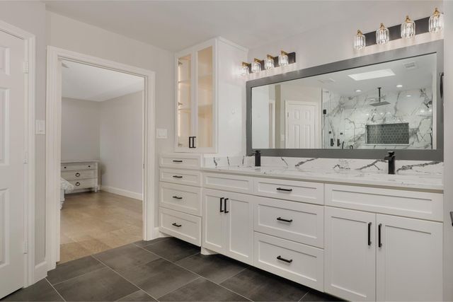 24 Hornsilver, The Woodlands, TX 77381
