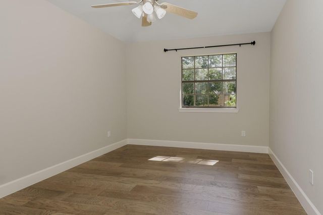 24 Hornsilver, The Woodlands, TX 77381
