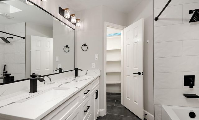 24 Hornsilver, The Woodlands, TX 77381