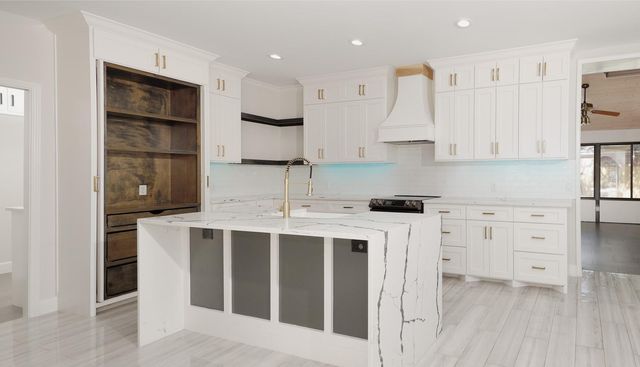 24 Hornsilver, The Woodlands, TX 77381