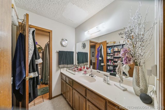 6617 S 78th East Avenue, Tulsa, OK 74133