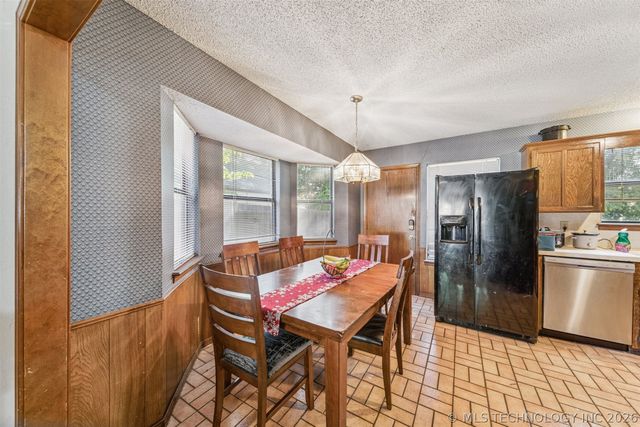 6617 S 78th East Avenue, Tulsa, OK 74133