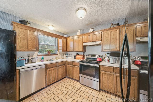 6617 S 78th East Avenue, Tulsa, OK 74133