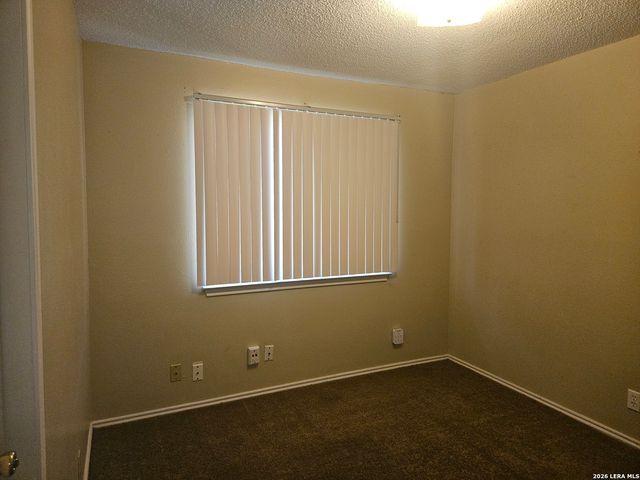 5319 ASHBURY DR, San Antonio, TX 78250