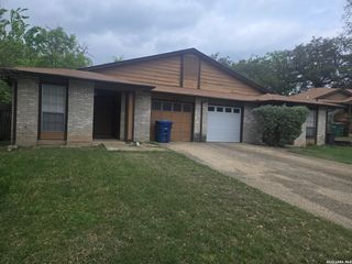 5319 ASHBURY DR, San Antonio, TX 78250