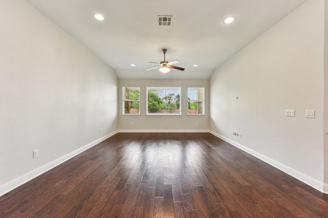 114 Magona TRL, Georgetown, TX 78628