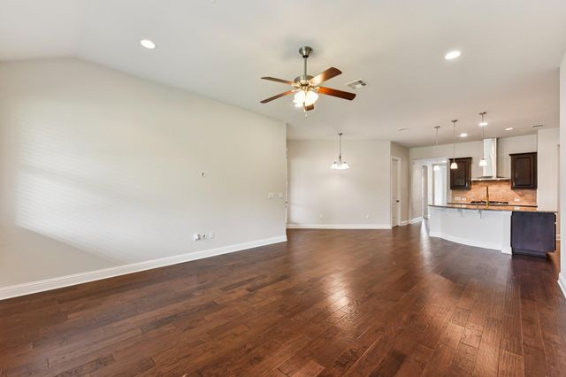 114 Magona TRL, Georgetown, TX 78628