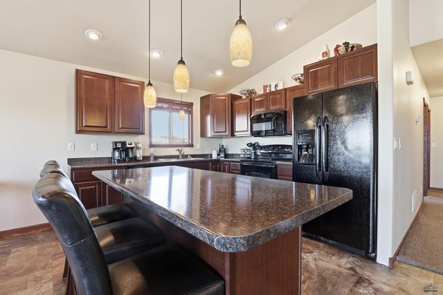 13378 SUNSET LN, Hot Springs, SD 57747