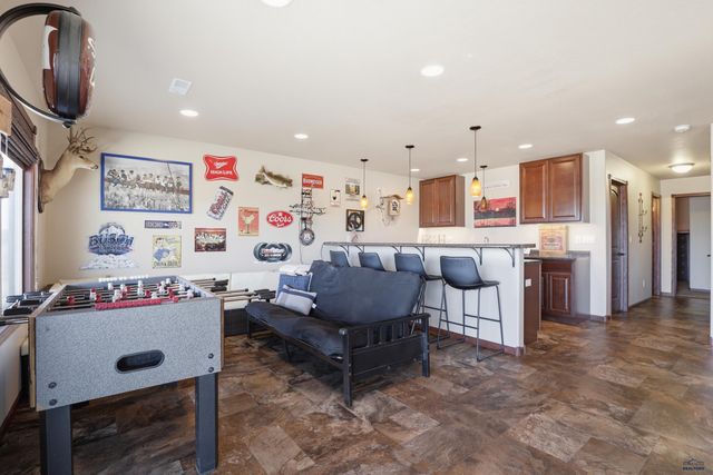 13378 SUNSET LN, Hot Springs, SD 57747