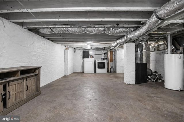 817 TULIP ST, Camden, NJ 08104