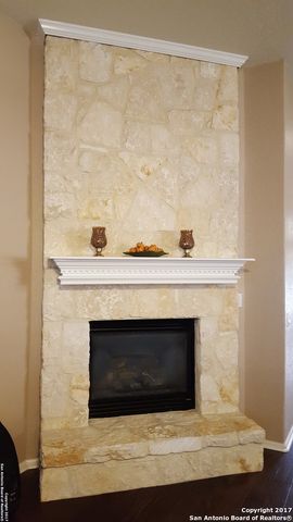 4426 James Bowie, San Antonio, TX 78253