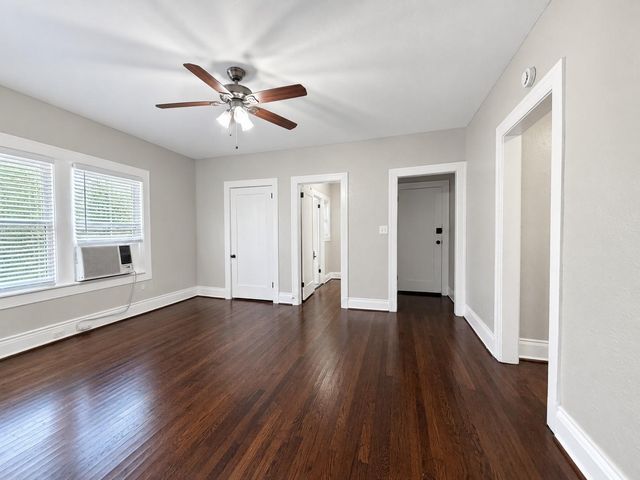 3920 Fannin Street 113, Houston, TX 77004