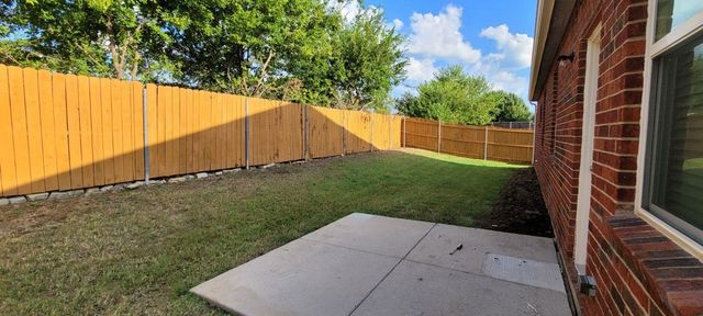 2604 Winterberry Lane, Little Elm, TX 75068
