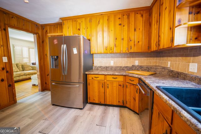 2928 Southshore Drive, Macon, GA 31204