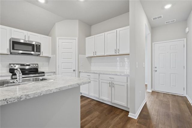 765 N Buckeye Street, Gardner, KS 66030