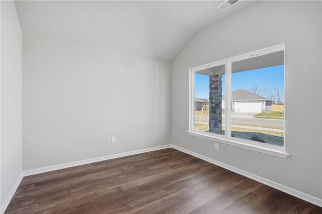 765 N Buckeye Street, Gardner, KS 66030