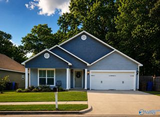 105 SE Morrow Street, Hartselle, AL 35640