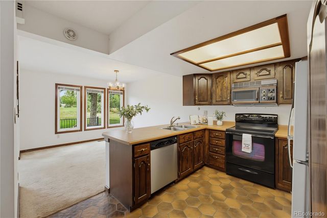 24 Woodbridge Drive, Colorado Springs, CO 80906