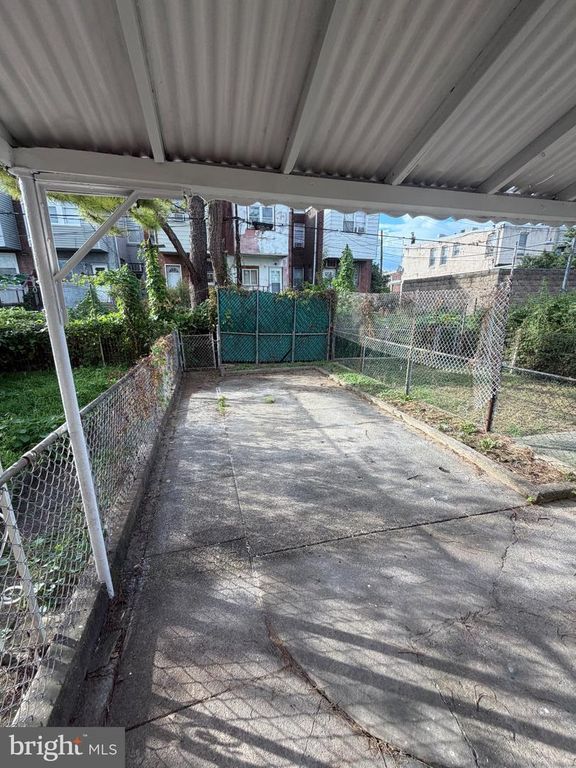 7228 HEGERMAN ST, PHILADELPHIA, PA 19135 — photo 2