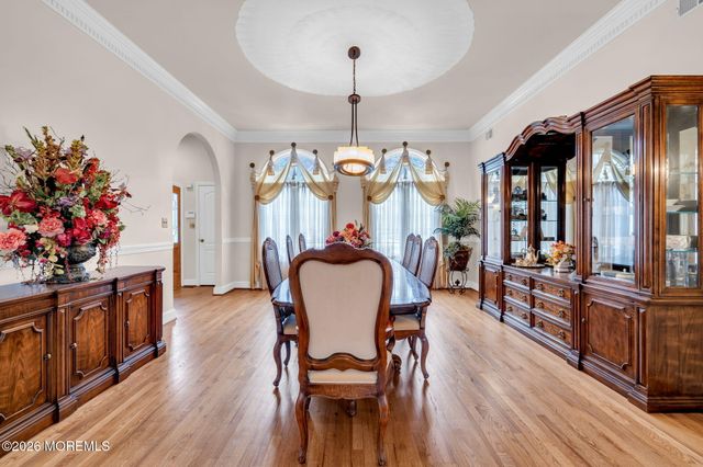 7 Koala Court, Colts Neck, NJ 07722