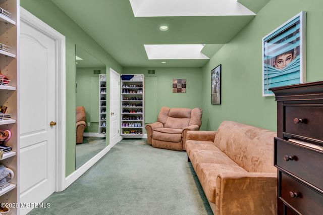 7 Koala Court, Colts Neck, NJ 07722