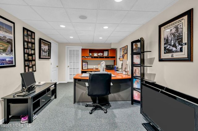 7 Koala Court, Colts Neck, NJ 07722