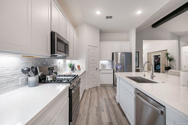 9526 Luke Path, San Antonio, TX 78254