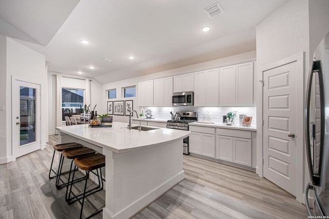 9526 Luke Path, San Antonio, TX 78254