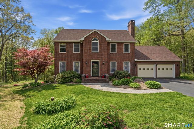 877 Newgate Road, Suffield, CT 06093