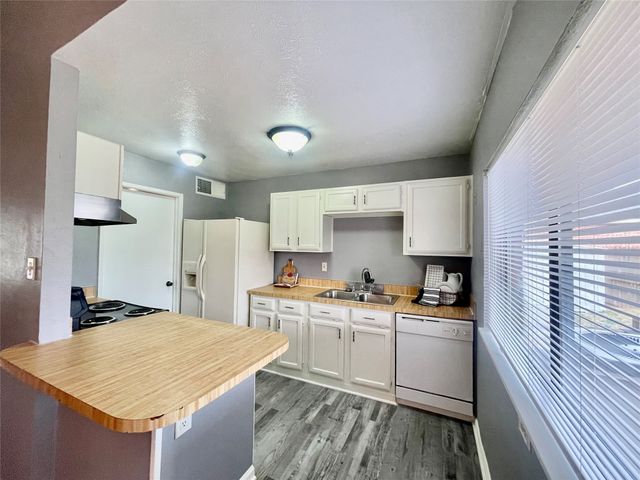 2714 Western Drive, Garland, TX 75042