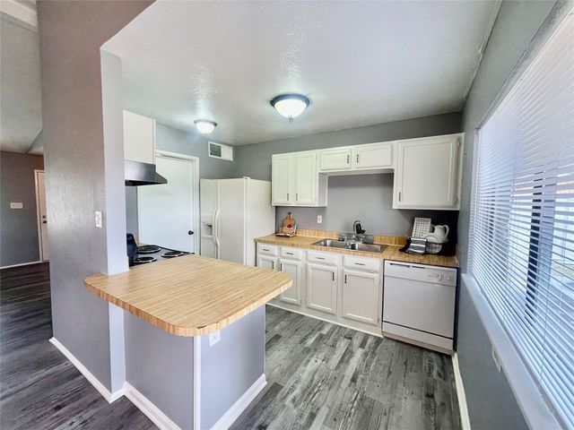 2714 Western Drive, Garland, TX 75042