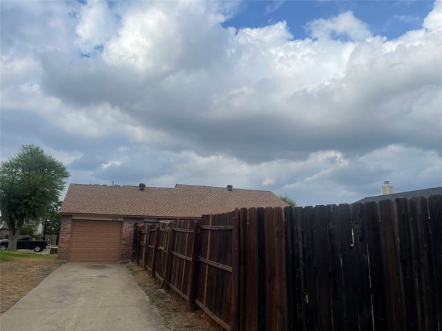 2714 Western Drive, Garland, TX 75042