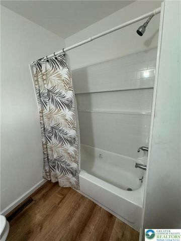 2609 Chestnut Lane, Forks Twp, PA 18040