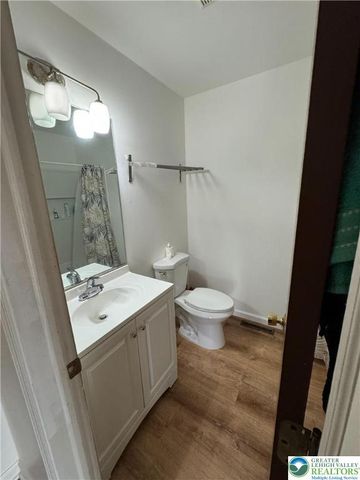 2609 Chestnut Lane, Forks Twp, PA 18040