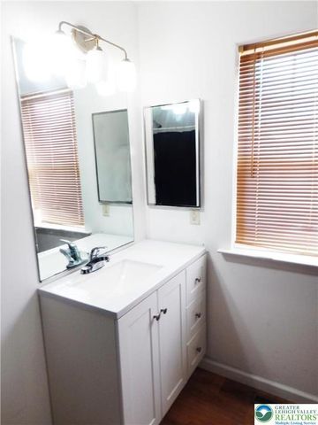 2609 Chestnut Lane, Forks Twp, PA 18040