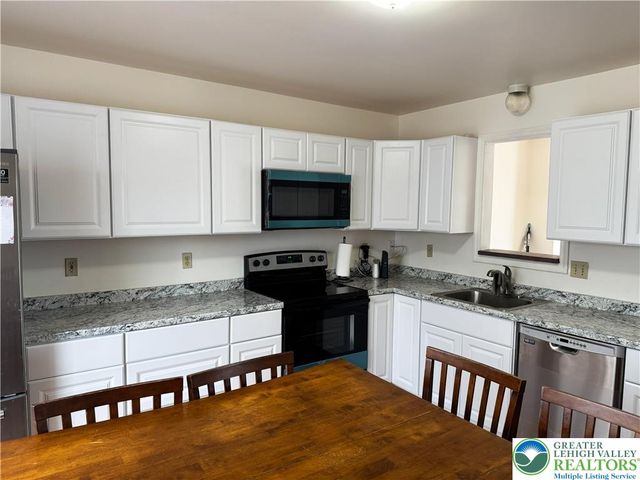 2609 Chestnut Lane, Forks Twp, PA 18040