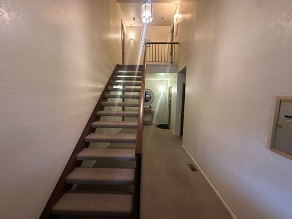 109 Sussex Circle C1, Schaumburg, IL 60193 — photo 2
